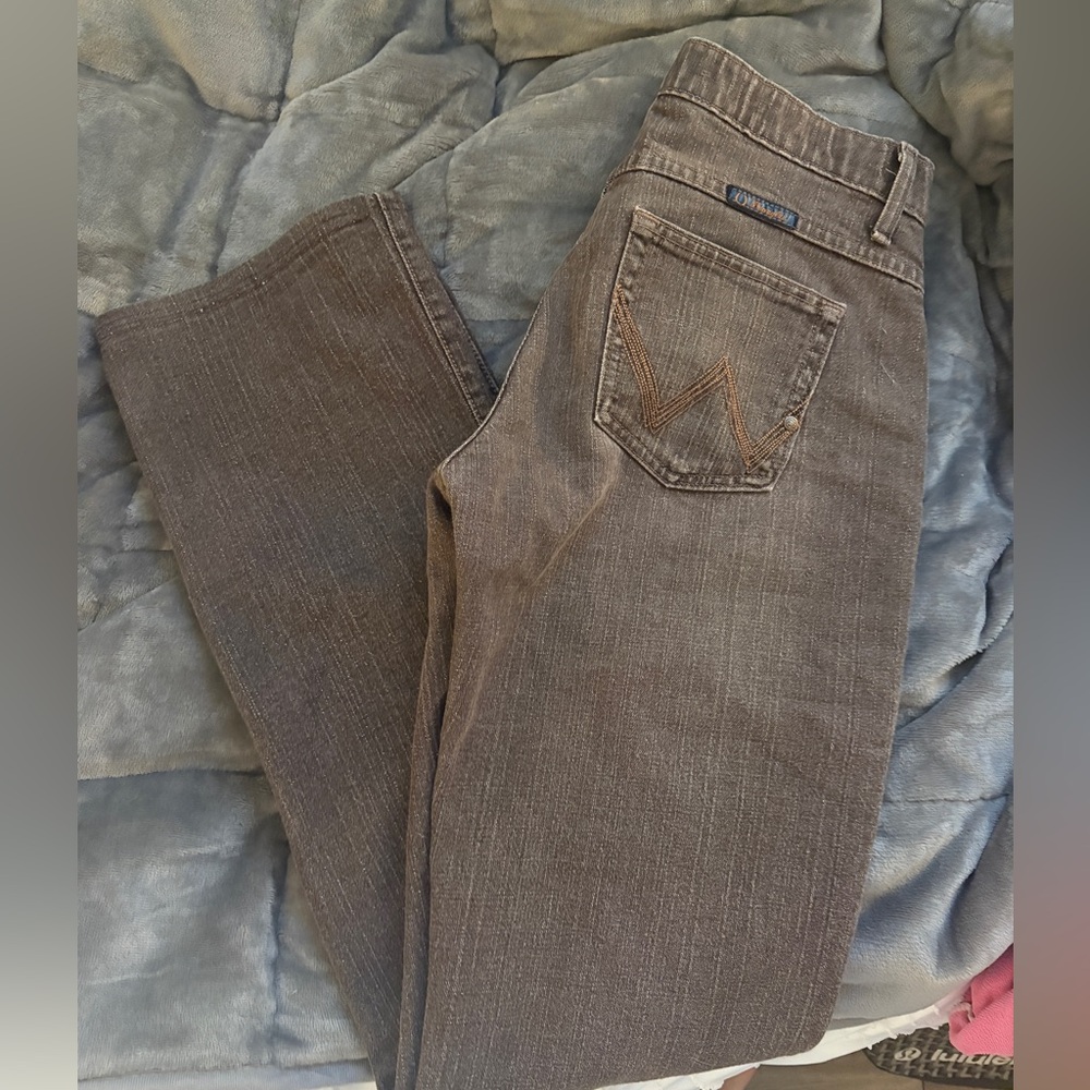 Brown wrangler boot cut Jeans